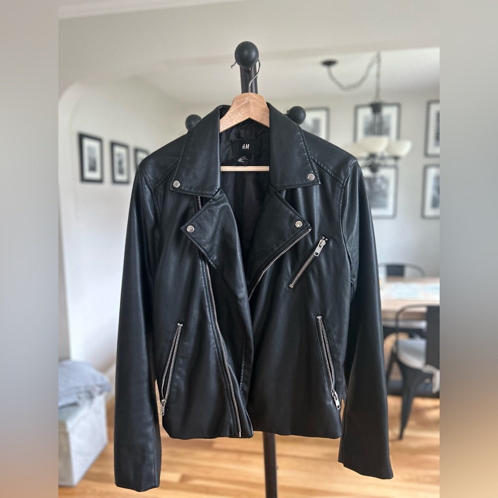Black leather jacket!